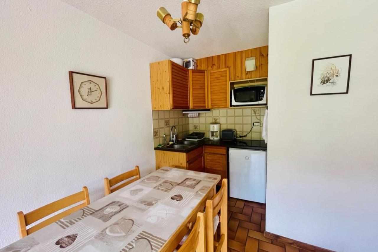 Apartment 30 M Next To Les Grands Bains *