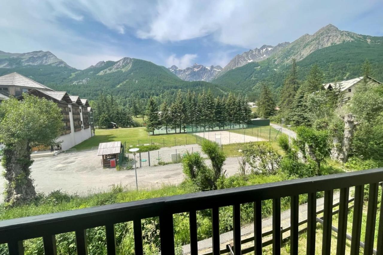 30 M Next To Les Grands Bains Le Monetier-les-Bains